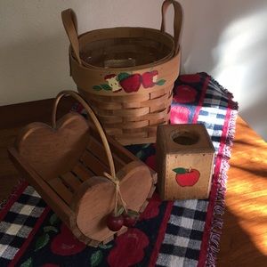 Apple theme baskets, runner and pencil holder 🍎